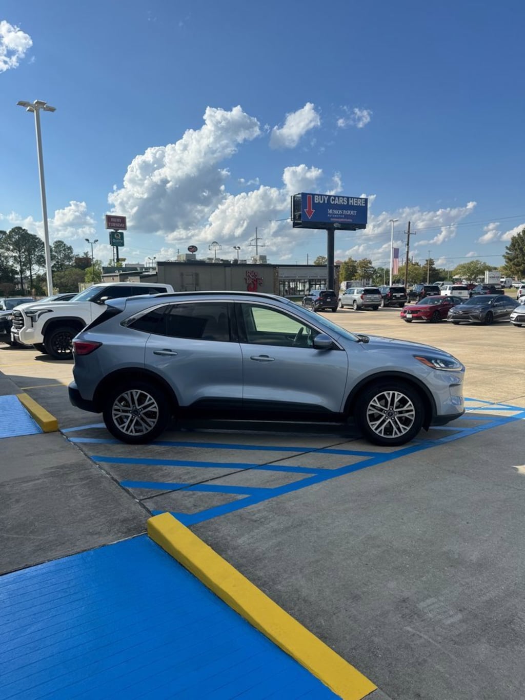 Used 2022 Ford Escape SEL SUV