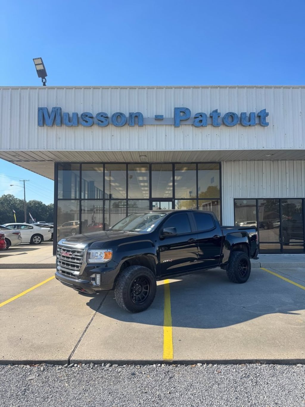 Used 2022 GMC Canyon AT4 w/Leather Truck Crew Cab