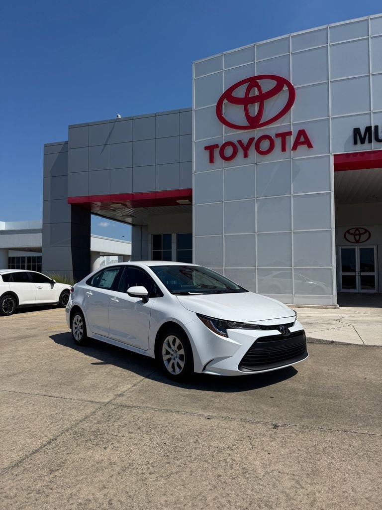 2026 Toyota Corolla LE CVT's photo