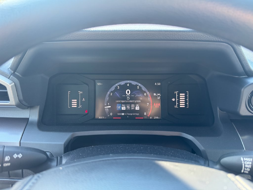 2026 Toyota Tacoma SR5 - Photo 17