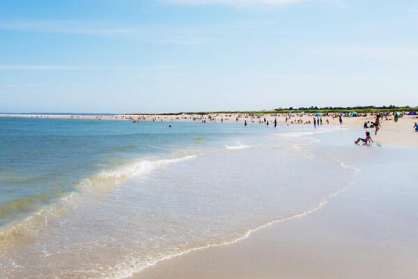 Crane Beach Ipswich Massachusetts.png