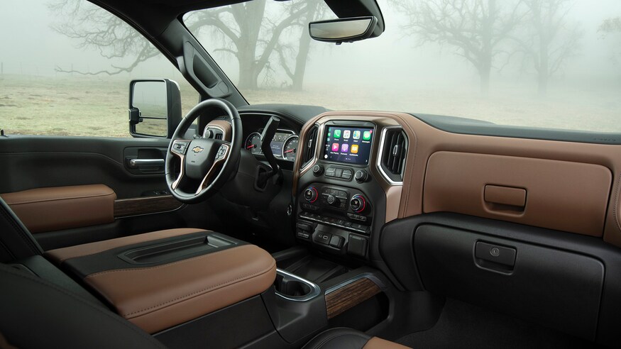 2020 silverado 2500 INTERIOR.jpg