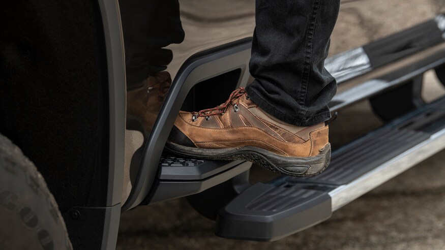 2020 Silverado 2500 HD BOOT.jpg