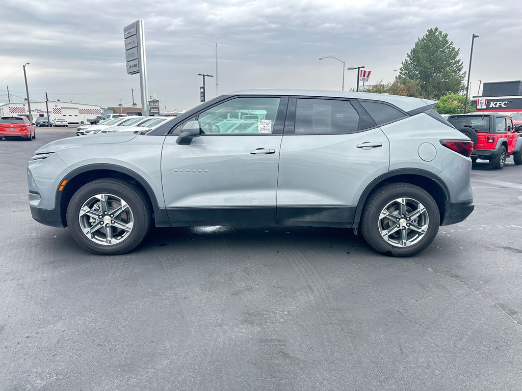 2025 Chevrolet Blazer 2LT - Photo 12