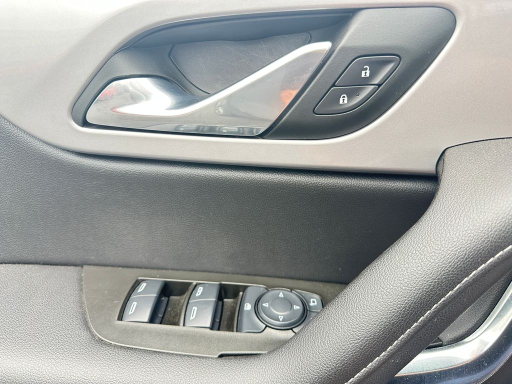 2025 Chevrolet Blazer 2LT - Photo 24