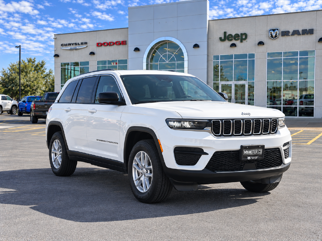 2026 Jeep Grand Cherokee LAREDO 4X4 Sport Utility