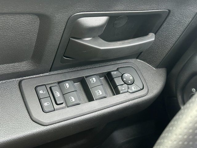 2026 RAM 3500 Chassis Tradesman - Photo 24