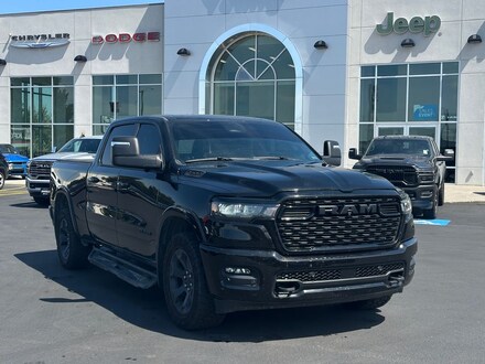 2025 Ram 1500 Big Horn/Lone Star Truck Crew Cab