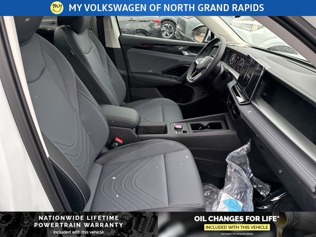 2026 Volkswagen Tiguan SE - Photo 21