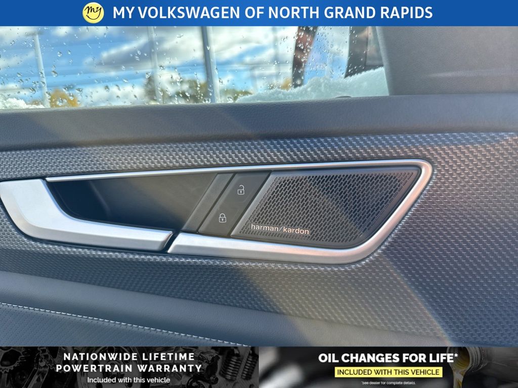 2026 Volkswagen Atlas Cross Sport SEL Premium R-LINE - Photo 19