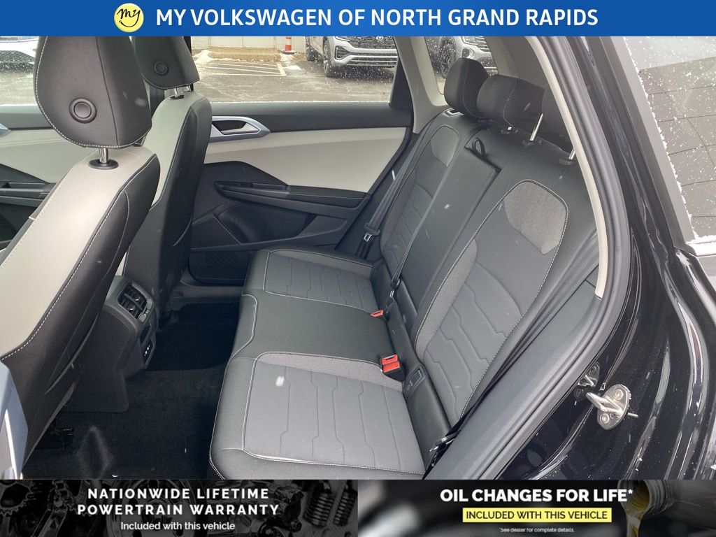 2026 Volkswagen Taos SE - Photo 17