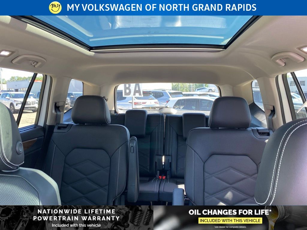 2026 Volkswagen Atlas SE w/Tech - Photo 14