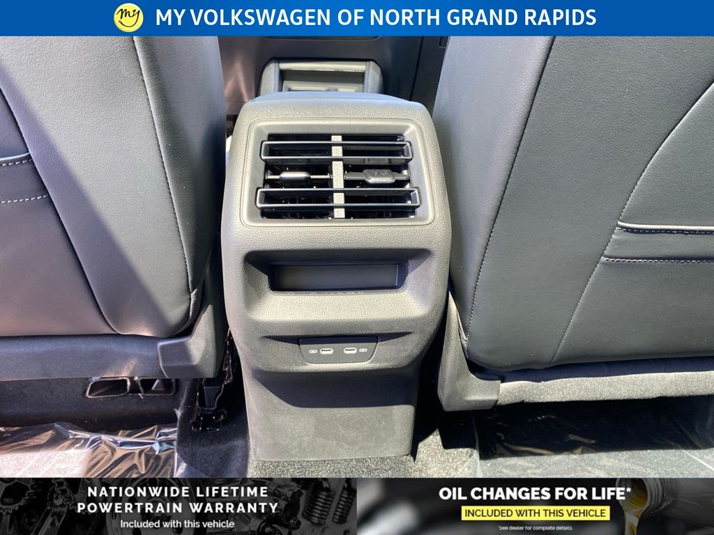 2026 Volkswagen Tiguan SE R-LINE BLACK - Photo 17