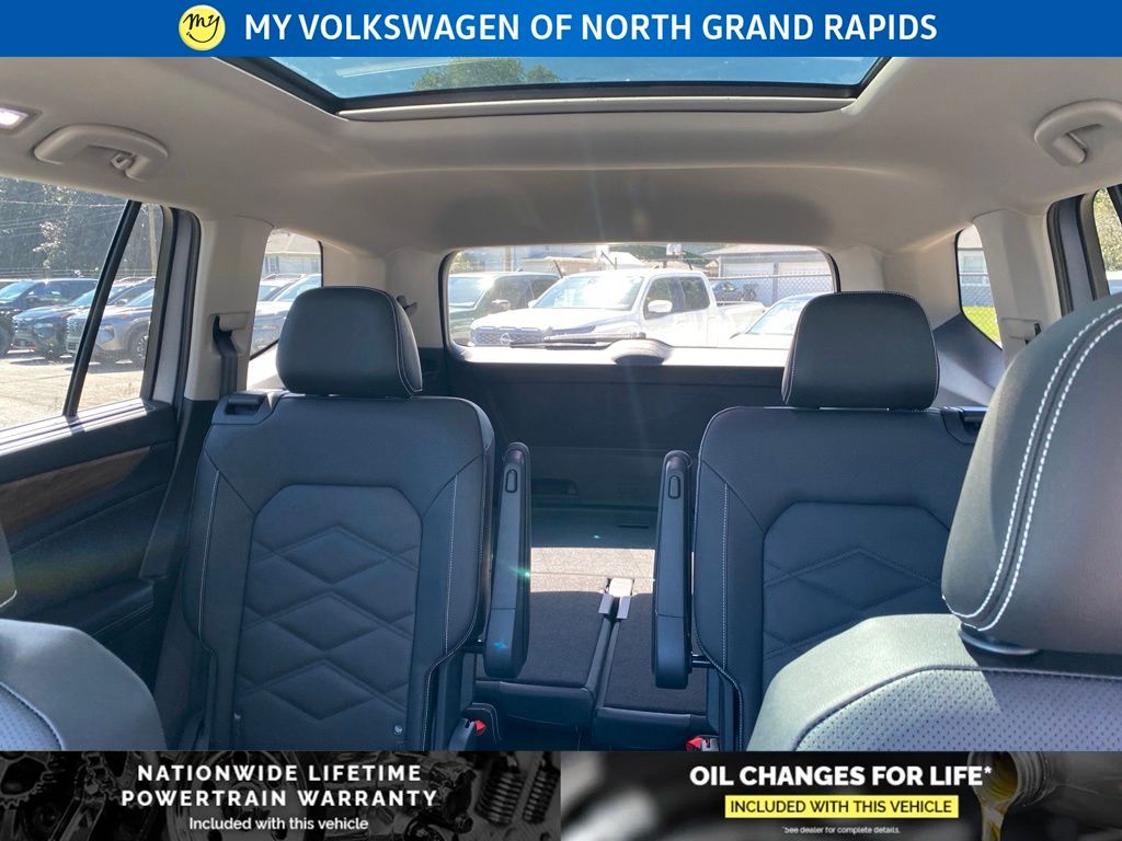 2026 Volkswagen Atlas SE w/Tech - Photo 15