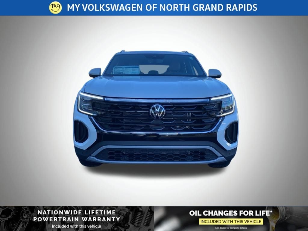 New 2026 Volkswagen Atlas Cross Sport 2.0T SE w/Technology SUV