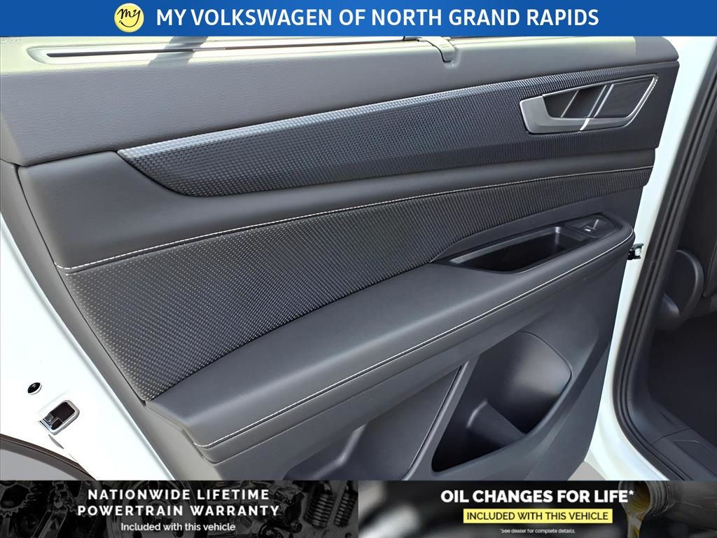 2026 Volkswagen Atlas Cross Sport SEL R-LINE - Photo 11
