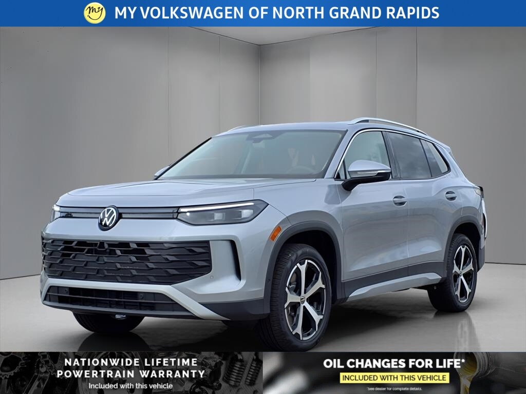 2025 Volkswagen Tiguan SE photo 3