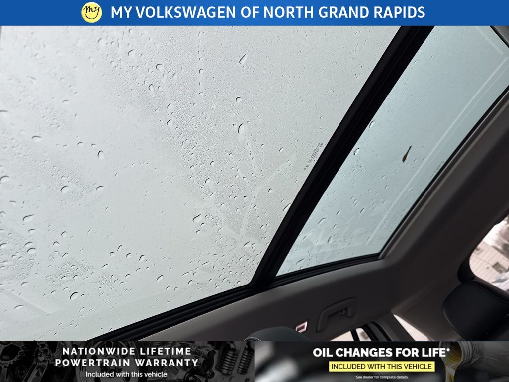 2026 Volkswagen Tiguan SE - Photo 15
