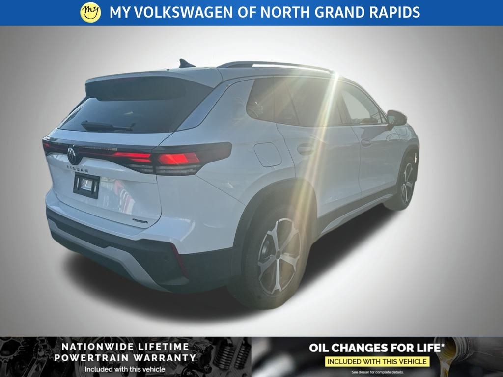 New 2026 Volkswagen Tiguan 2.0T SE SUV
