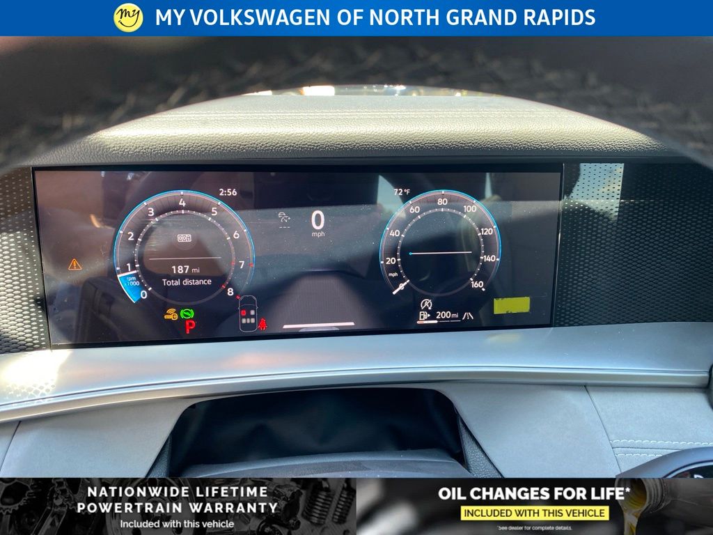 2026 Volkswagen Tiguan SE R-LINE BLACK - Photo 9