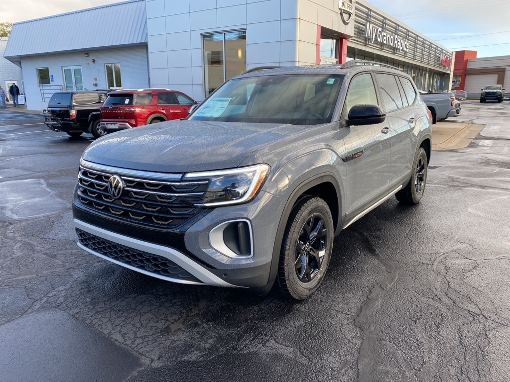 New 2026 Volkswagen Atlas 2.0T Peak Edition SUV