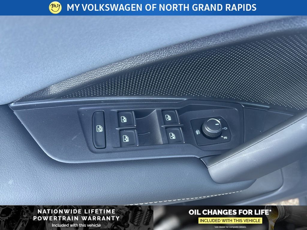 2026 Volkswagen Tiguan SE R-LINE BLACK - Photo 12