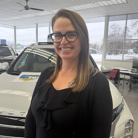 Staff member Abbey Vining from ID_4aa700