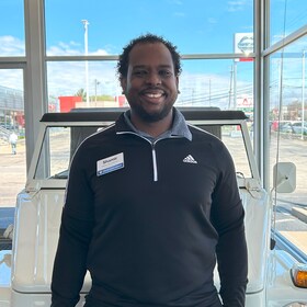 Staff member Shamir Austin from ID_27133a
