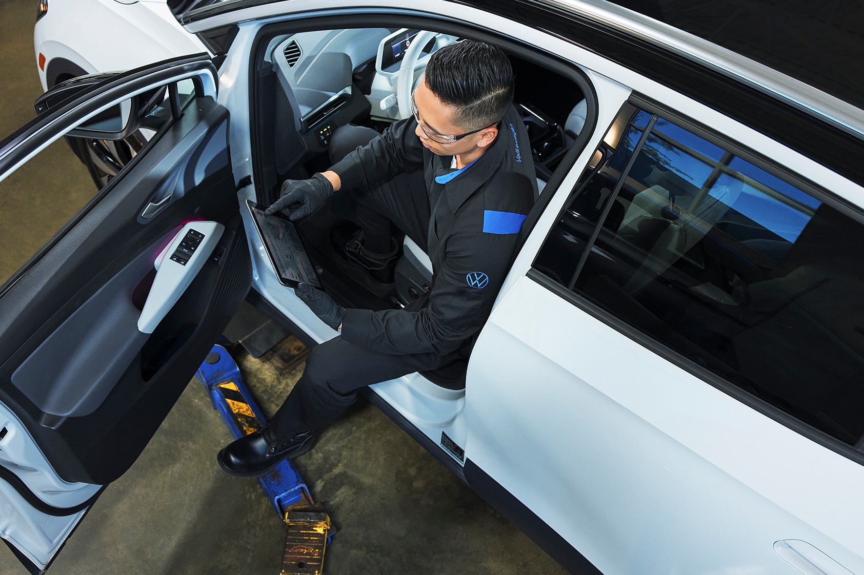 Volkswagen Technician Multi-Point Inspection