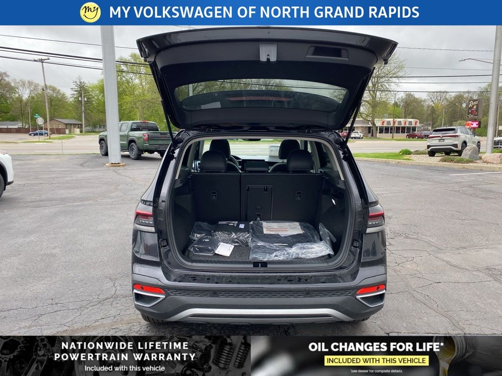 2026 Volkswagen Taos SE - Photo 24