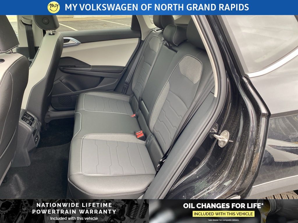 2026 Volkswagen Taos SE - Photo 18