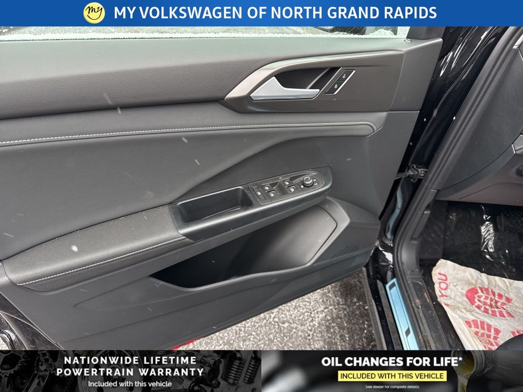 2026 Volkswagen Taos SE Black - Photo 21