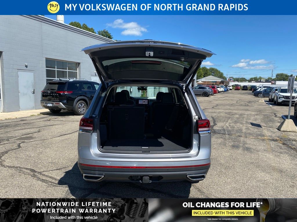 2026 Volkswagen Atlas SE w/Tech - Photo 22
