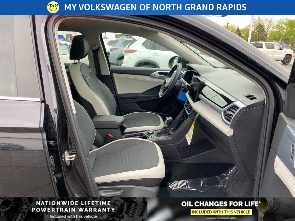 2026 Volkswagen Taos SE - Photo 27