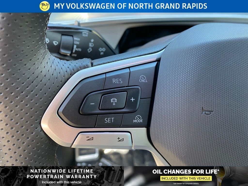 2026 Volkswagen Tiguan SE R-LINE BLACK - Photo 10
