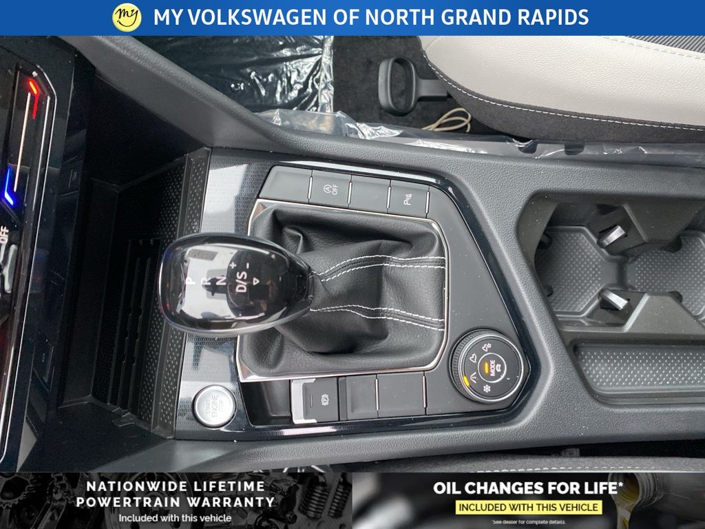 2026 Volkswagen Taos SE - Photo 15
