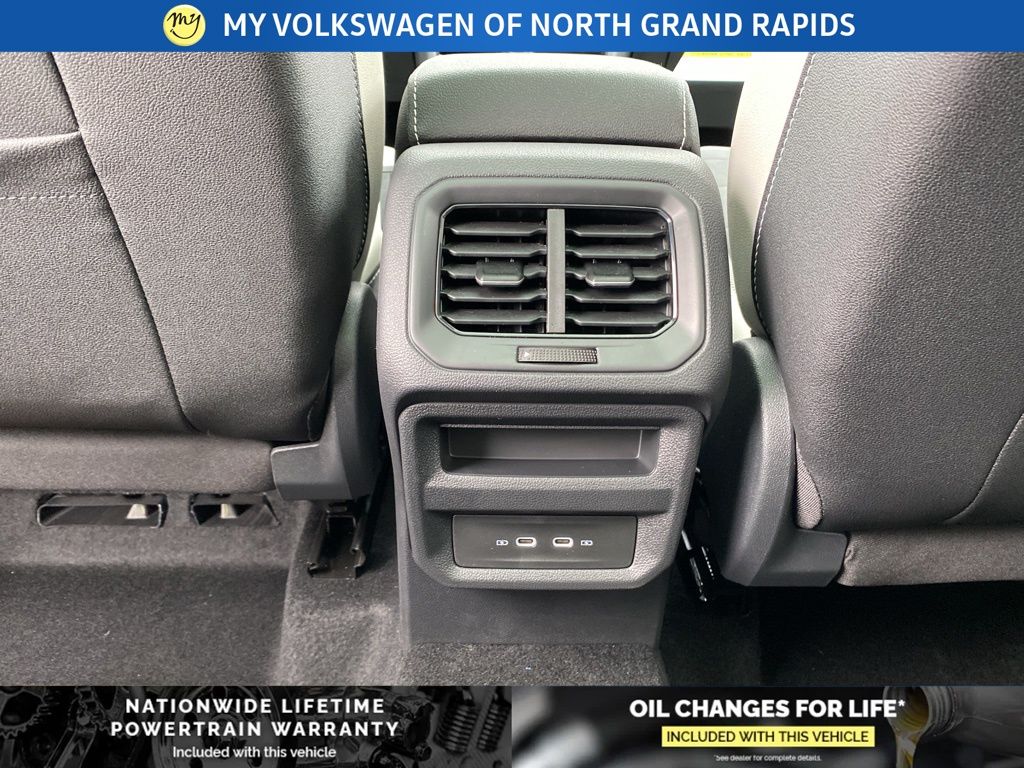 2026 Volkswagen Taos SE - Photo 19