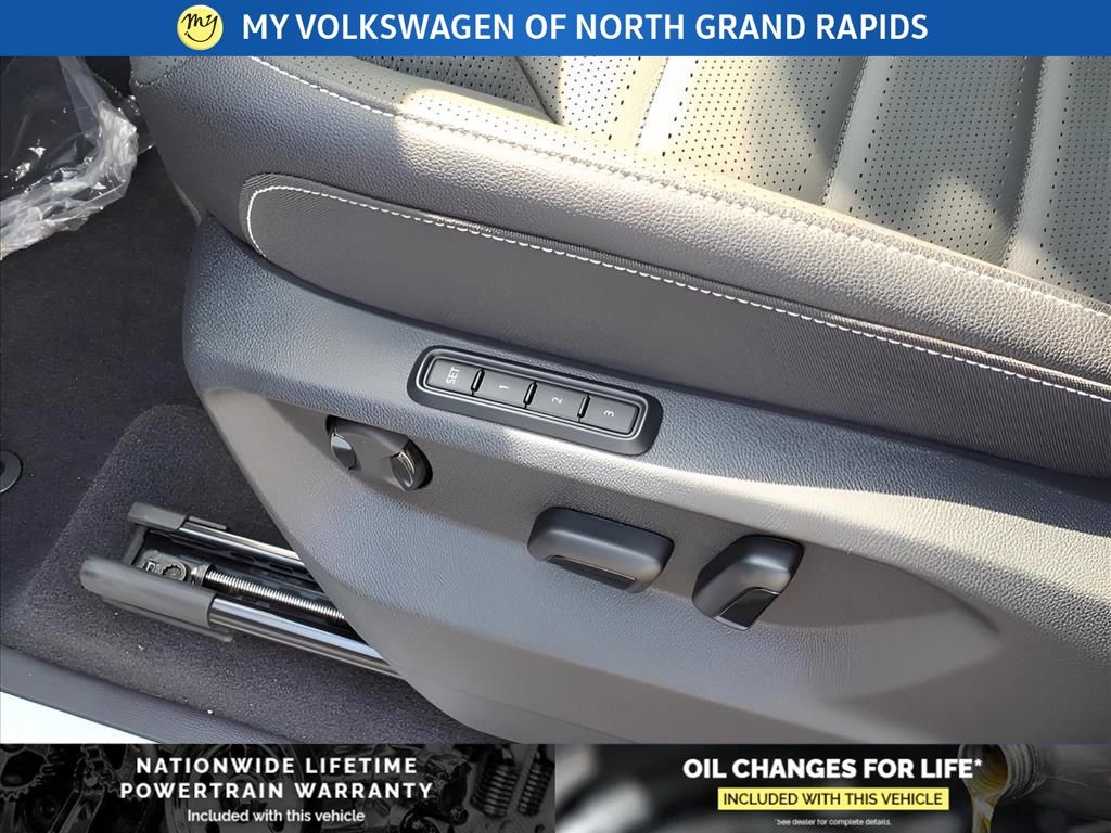 2026 Volkswagen Atlas Cross Sport SEL R-LINE - Photo 7