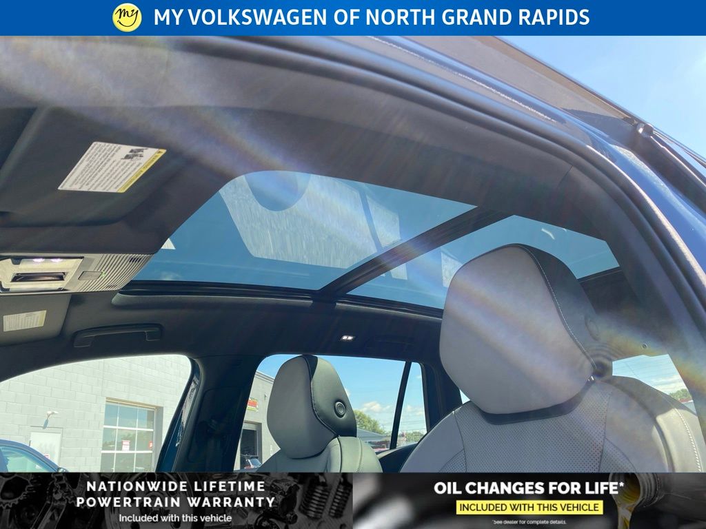 2026 Volkswagen Tiguan SE R-LINE BLACK - Photo 15