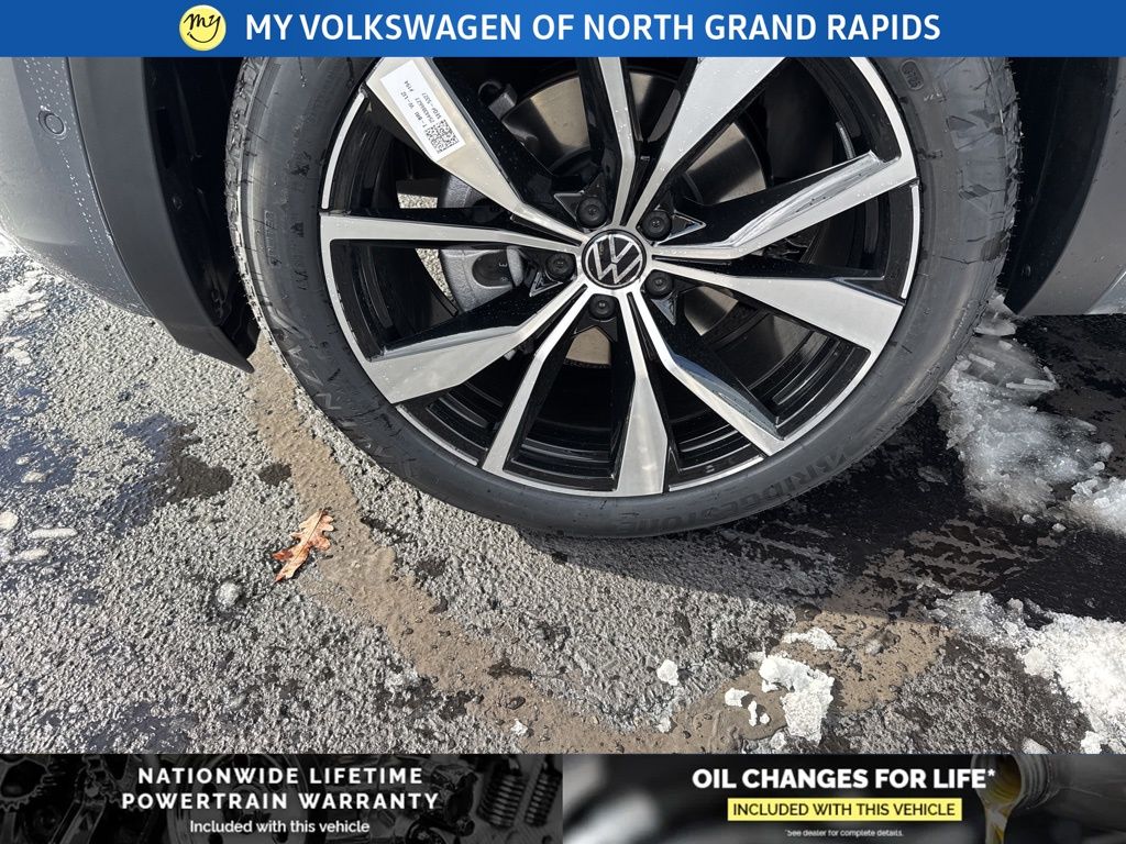 2026 Volkswagen Atlas Cross Sport SEL Premium R-LINE - Photo 9