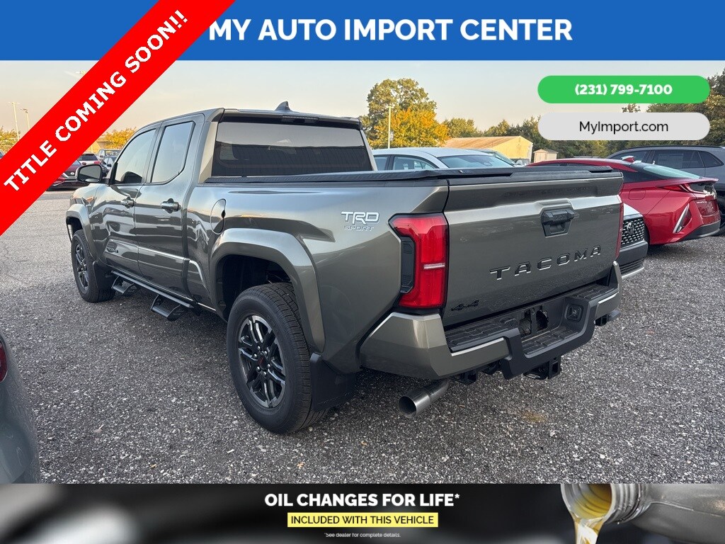 2025 Toyota Tacoma TRD Sport photo 4