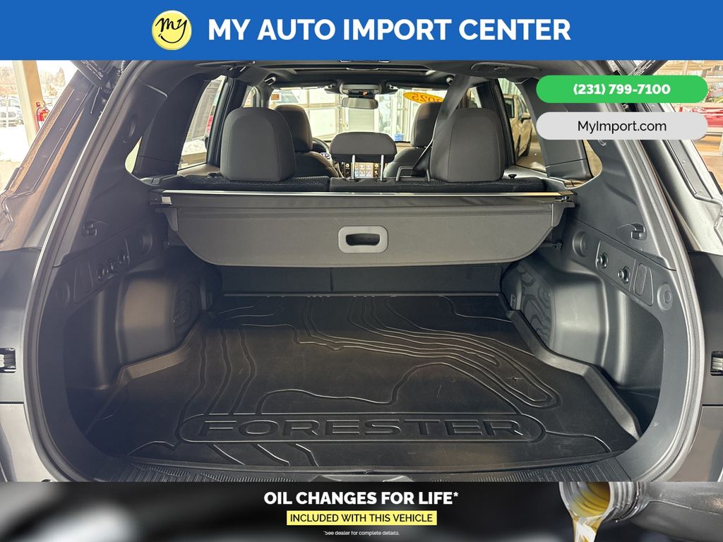 2025 Subaru Forester Premium - Photo 24