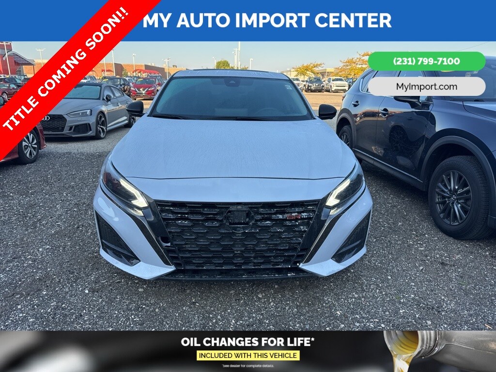 2023 Nissan Altima SR VC-Turbo photo 2