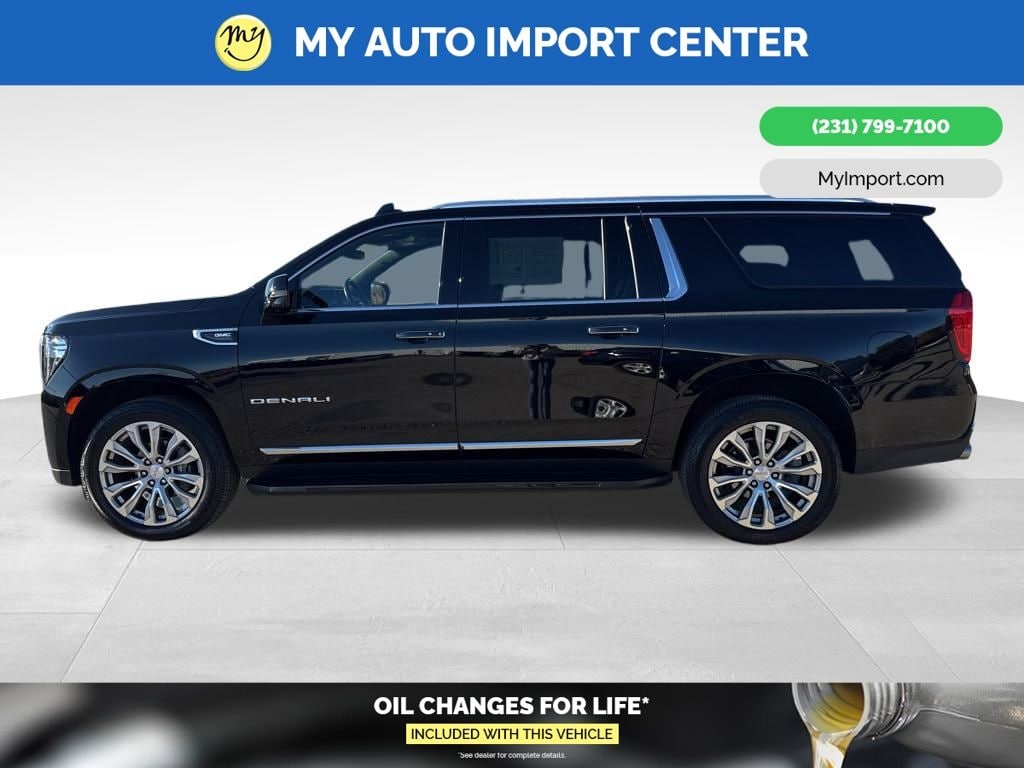 Used 2022 GMC Yukon XL Denali SUV