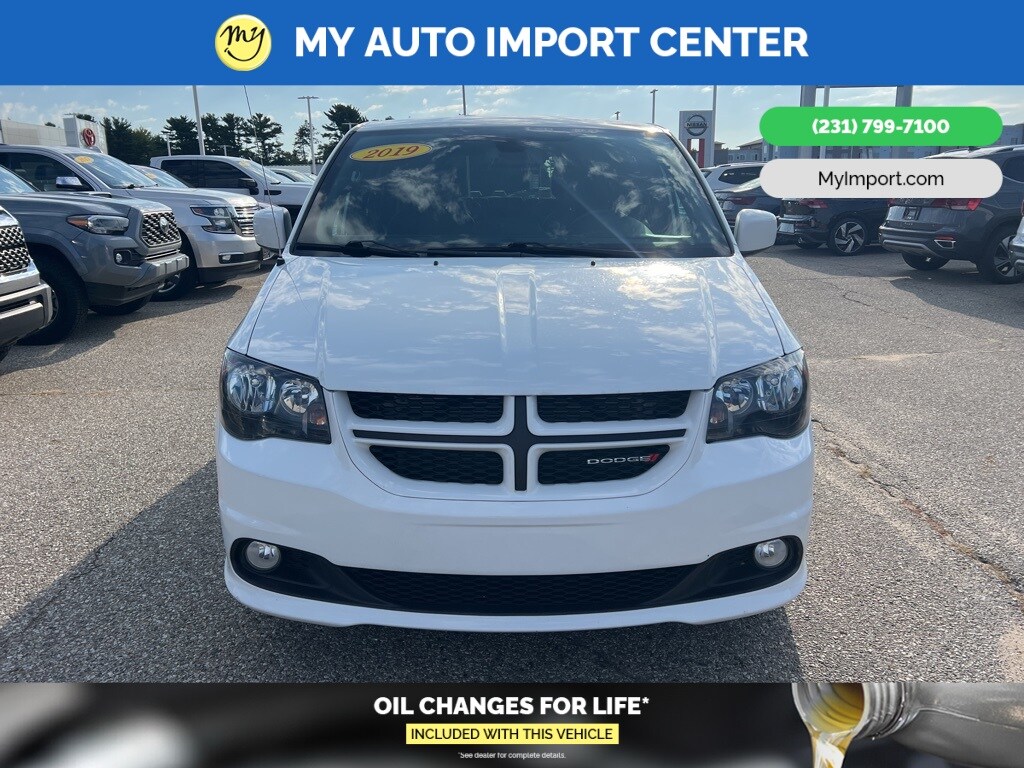 Used 2019 Dodge Grand Caravan GT with VIN 2C4RDGEG9KR769597 for sale in Muskegon, MI