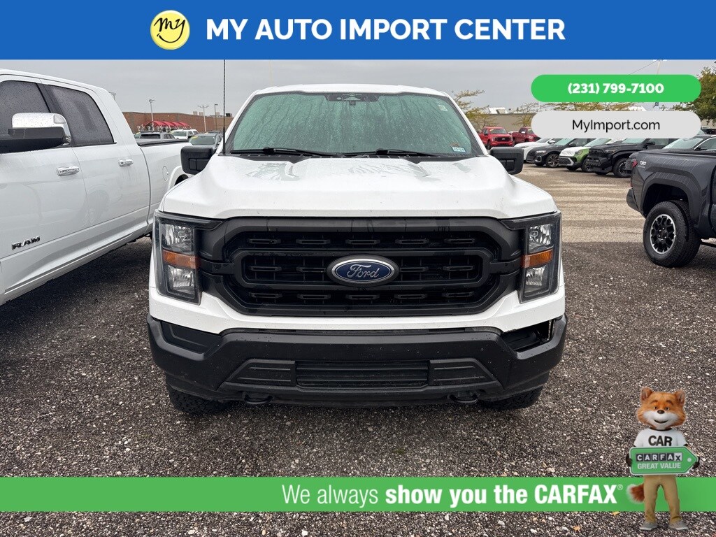 2023 Ford F-150 XL photo 2