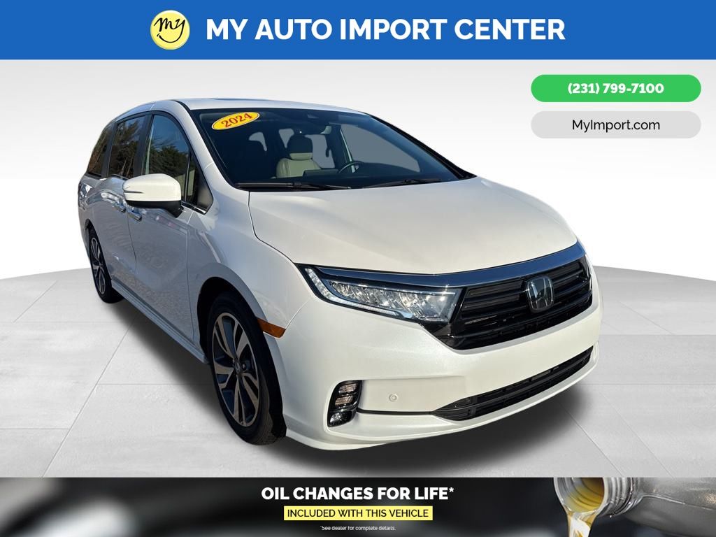 2024 Honda Odyssey Touring's photo