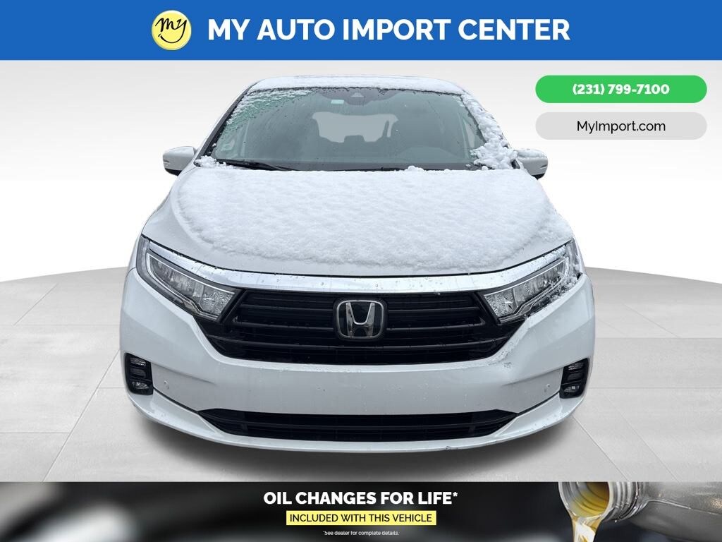 Used 2024 Honda Odyssey Touring Van