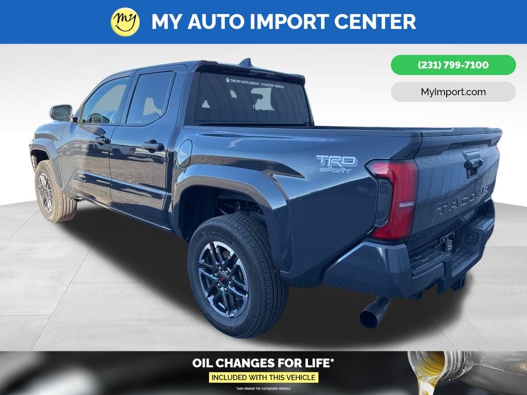 2025 Toyota Tacoma photo 4