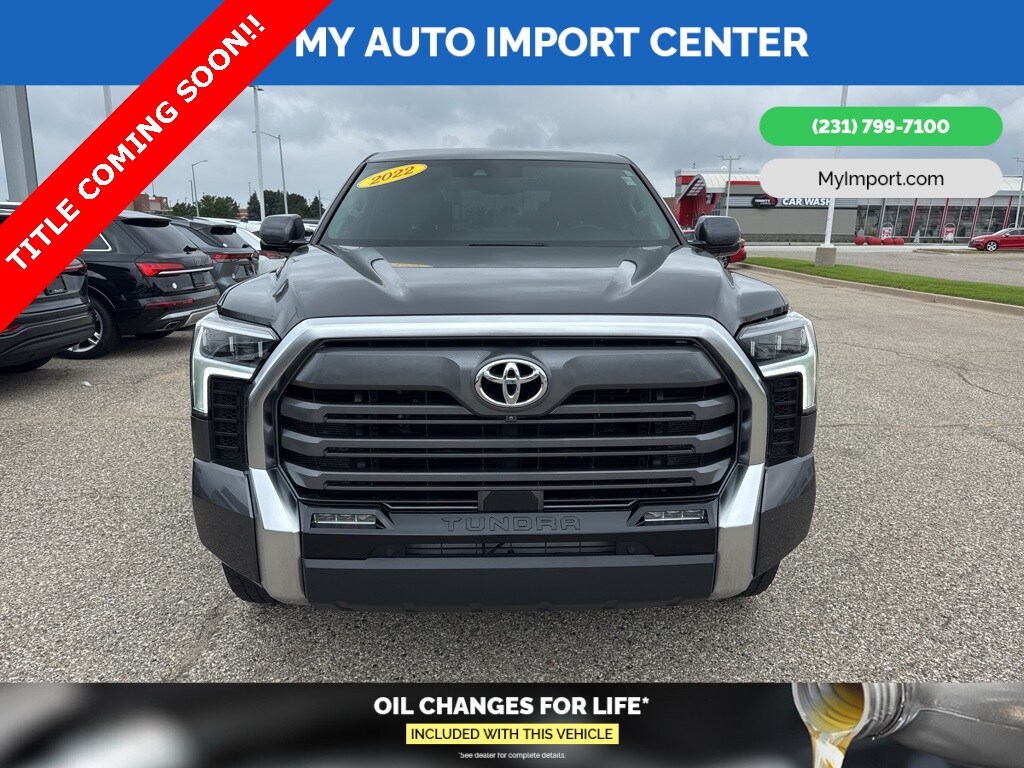 2022 Toyota Tundra Limited CrewMax photo 2
